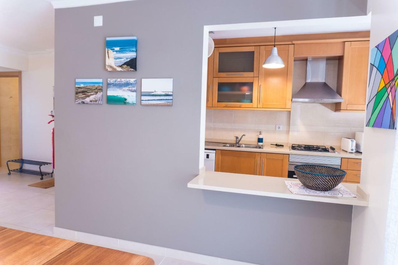 Apartments Baleal: Sunshine By The Pool Ferrel  Εξωτερικό φωτογραφία